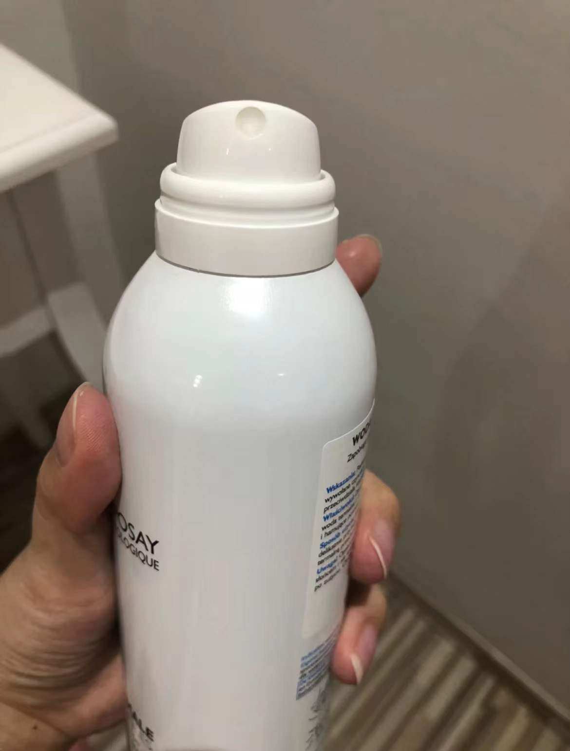 理肤泉保湿喷雾爽肤水是我用过最长时间的护肤品 作为又干皮又肌