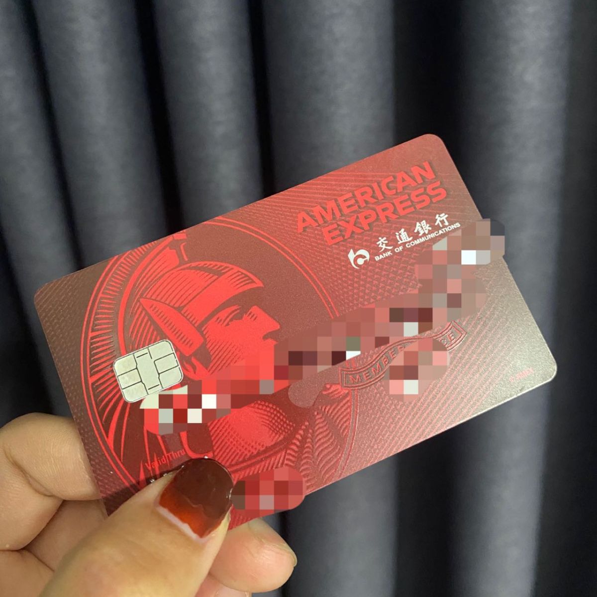 🎟购买网站：雅诗兰黛官网👏 🎟购买产品：小棕瓶大眼精华