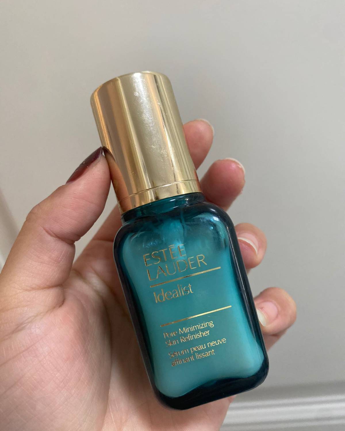 ♥️ 雅诗兰黛热门精华小绿瓶修复闭口顺损肌肤真的非常好。  