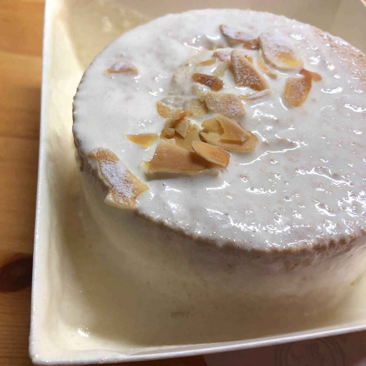 🔷这个蛋糕，我是薅羊毛得来的 hhh美团的秒杀～ hhhh