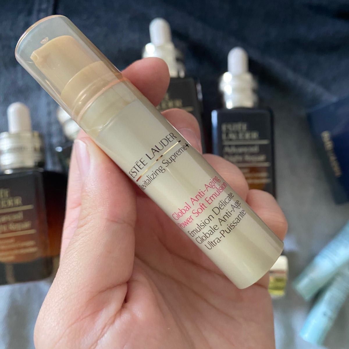 〰️ 雅诗兰黛家的明星产品中有一款还不错的多效智妍系列乳液，