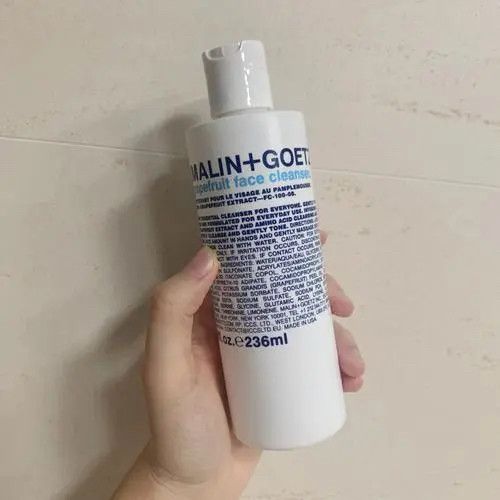 第一次认识马琳这个品牌是在一家酒店发现的。最初的印象就是洗头