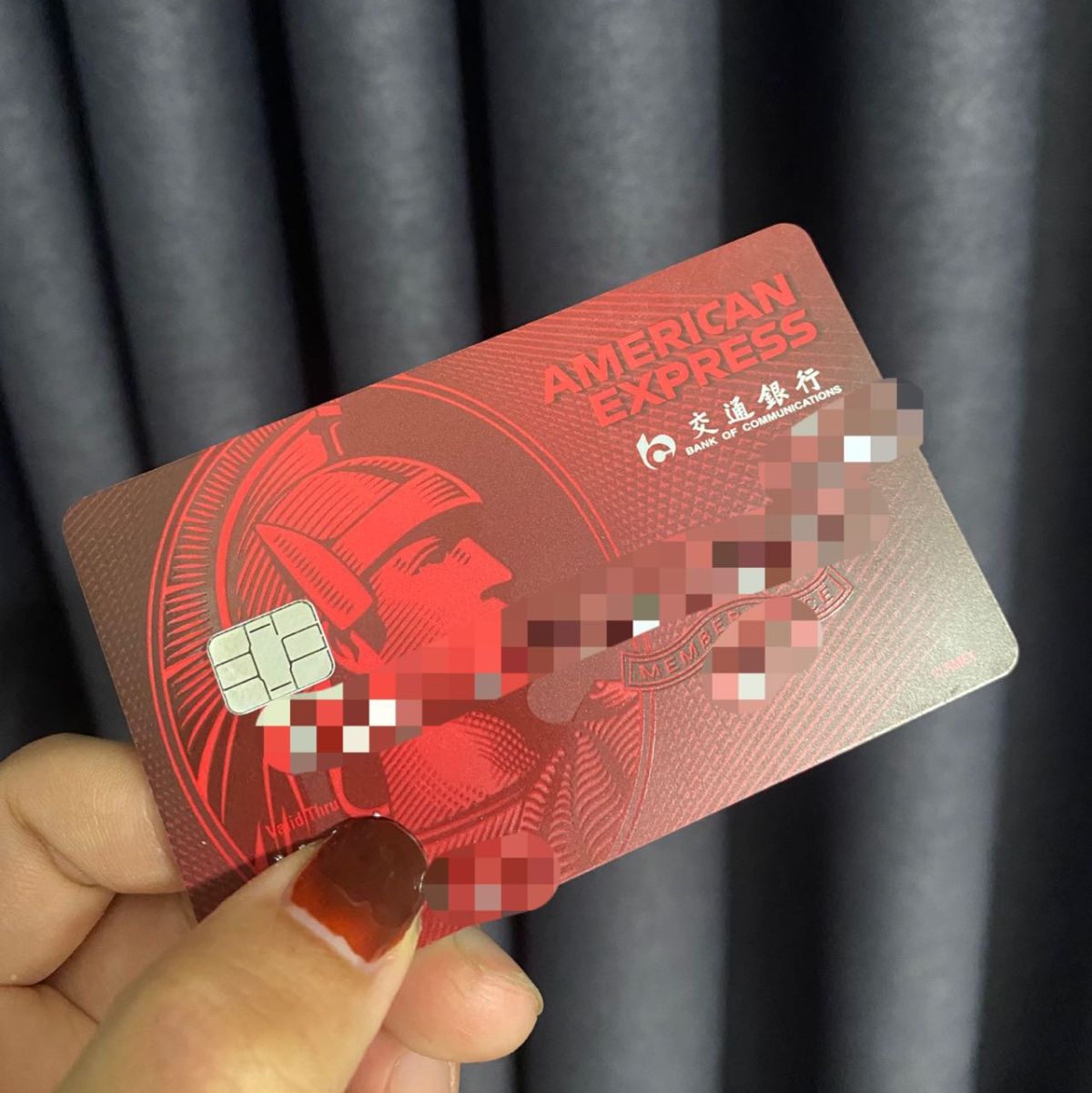 〰️ 芭比布朗家这款限定真的颜值超高有没有！bb家的眼影粉质