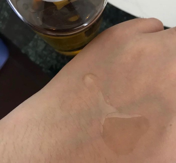 🔍 我曾经空瓶的日系卸妆产品：DHC卸妆油  这款DHC橄