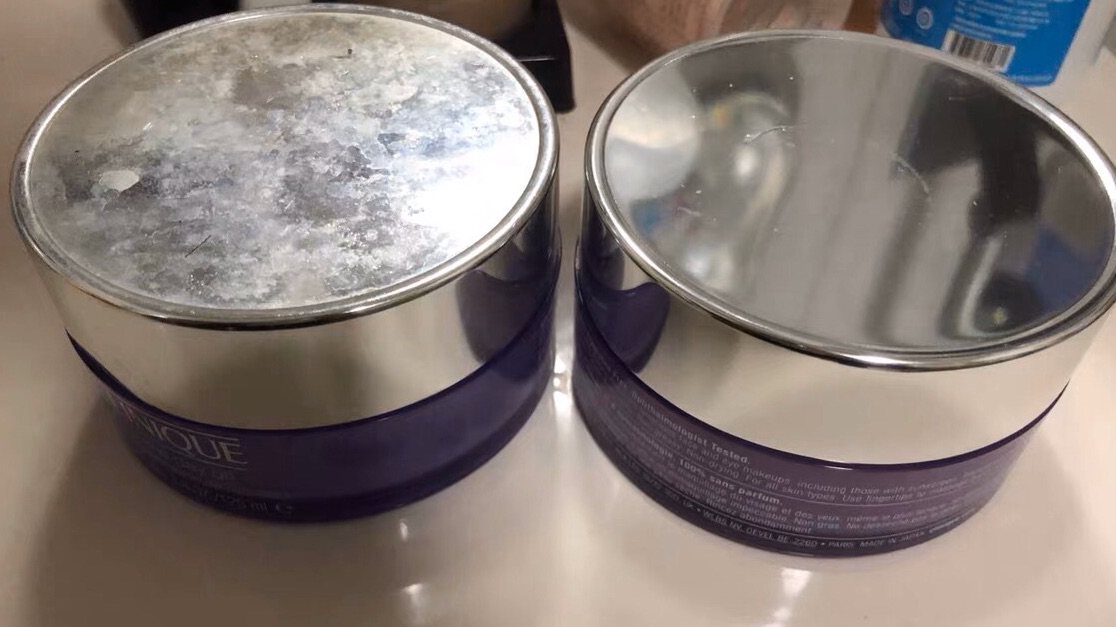 “彩妆吸尘器”来咯！来分享下我超爱的倩碧紫胖子卸妆膏吧。一开