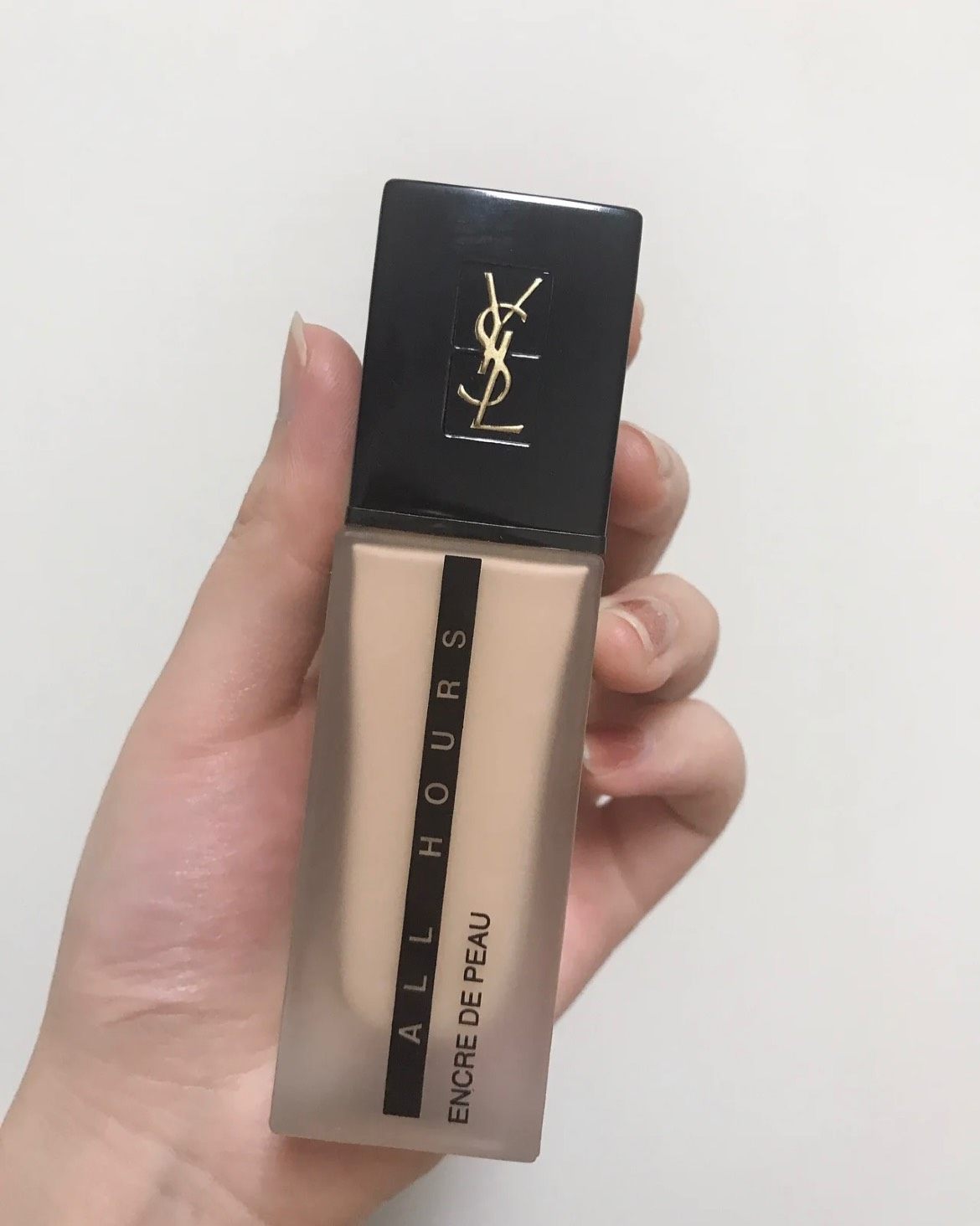油皮亲妈，ysl恒久粉底液用运通卡去LF购买  🎈 ysl