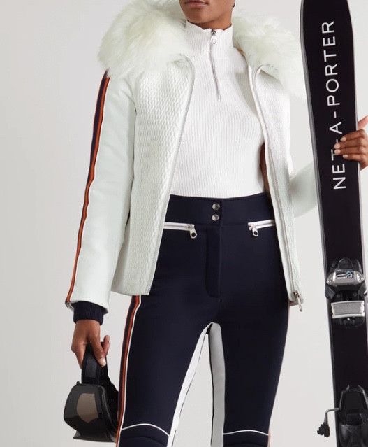 🌟一件好看又舒适的滑雪服，是很多滑雪爱好者的追求，Chlo