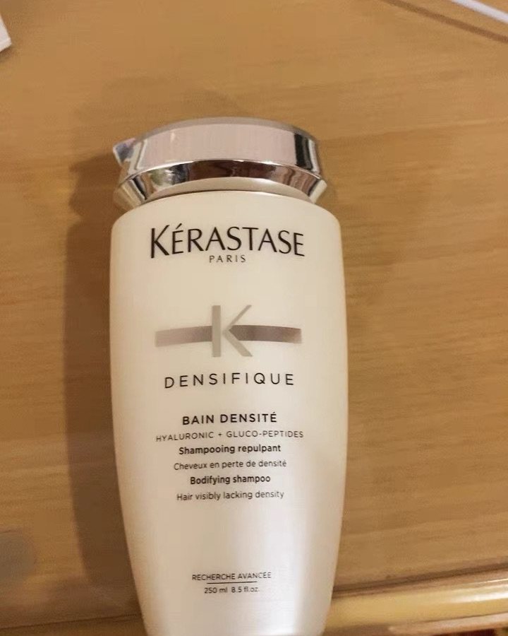 🌹秃秃女孩也是没办法，真的是很爱卡诗，lf自从不能直邮了之