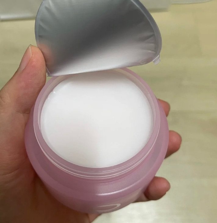 💗韩国芭妮兰卸妆膏，粉色经典款卸妆效果还不错，就是肤感不太