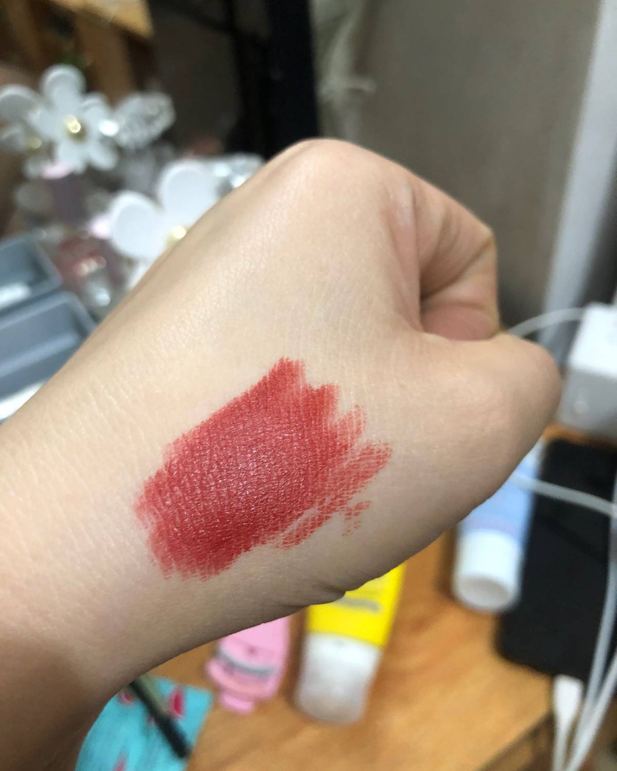 Day11 今天涂的颜色是很火的mac的小辣椒，这只太多人*