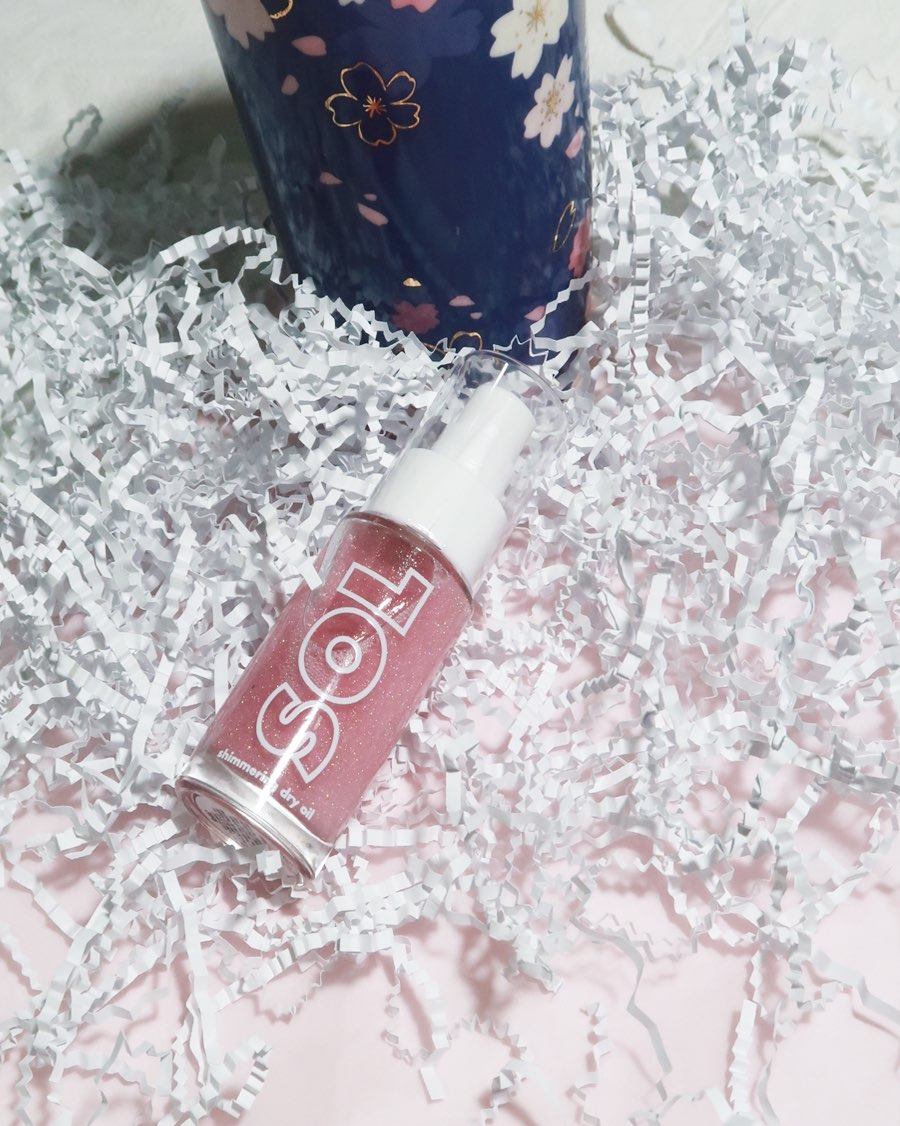 为了明年夏天准备了个身体高光油 colourpop旗下的SO