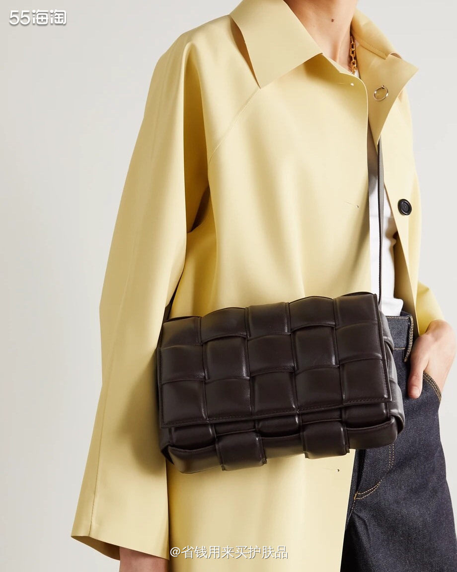 Bottega Veneta皮革单肩包！饱满而又有质感，高达