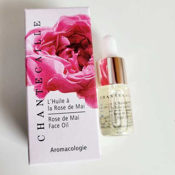 去年我的年度最爱面膜是香缇卡的钻石💎面膜，我用了两罐，每次