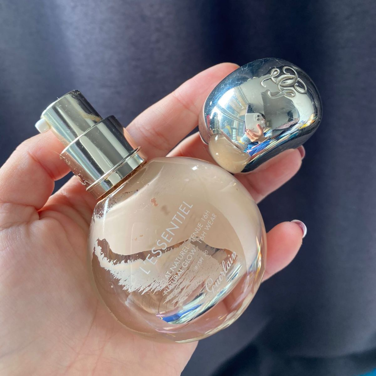 ♥️2022年如果有运通我一定要买一瓶娇兰小灯泡粉底液。  