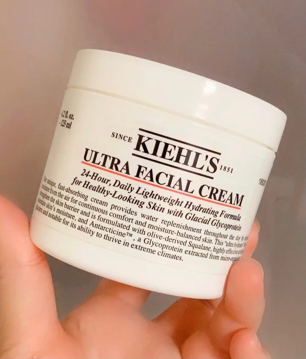 科颜氏高保湿面霜因为本人是干皮所以有朋友给我推它，入冬之后我