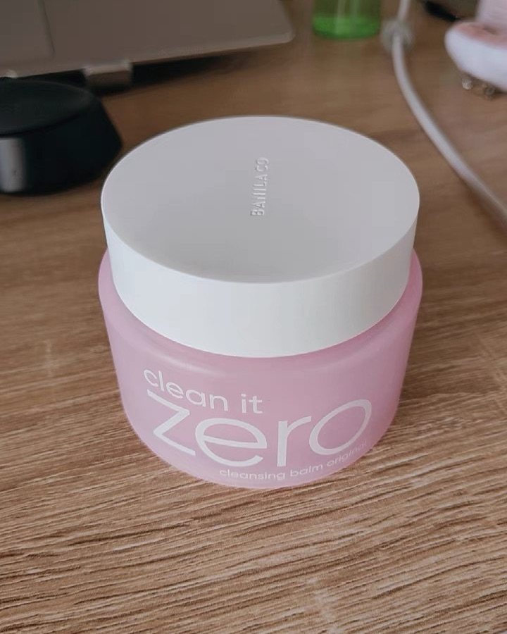 🌟芭妮兰小粉罐真的是太经典了，感觉我从刚上大学就开始用这个