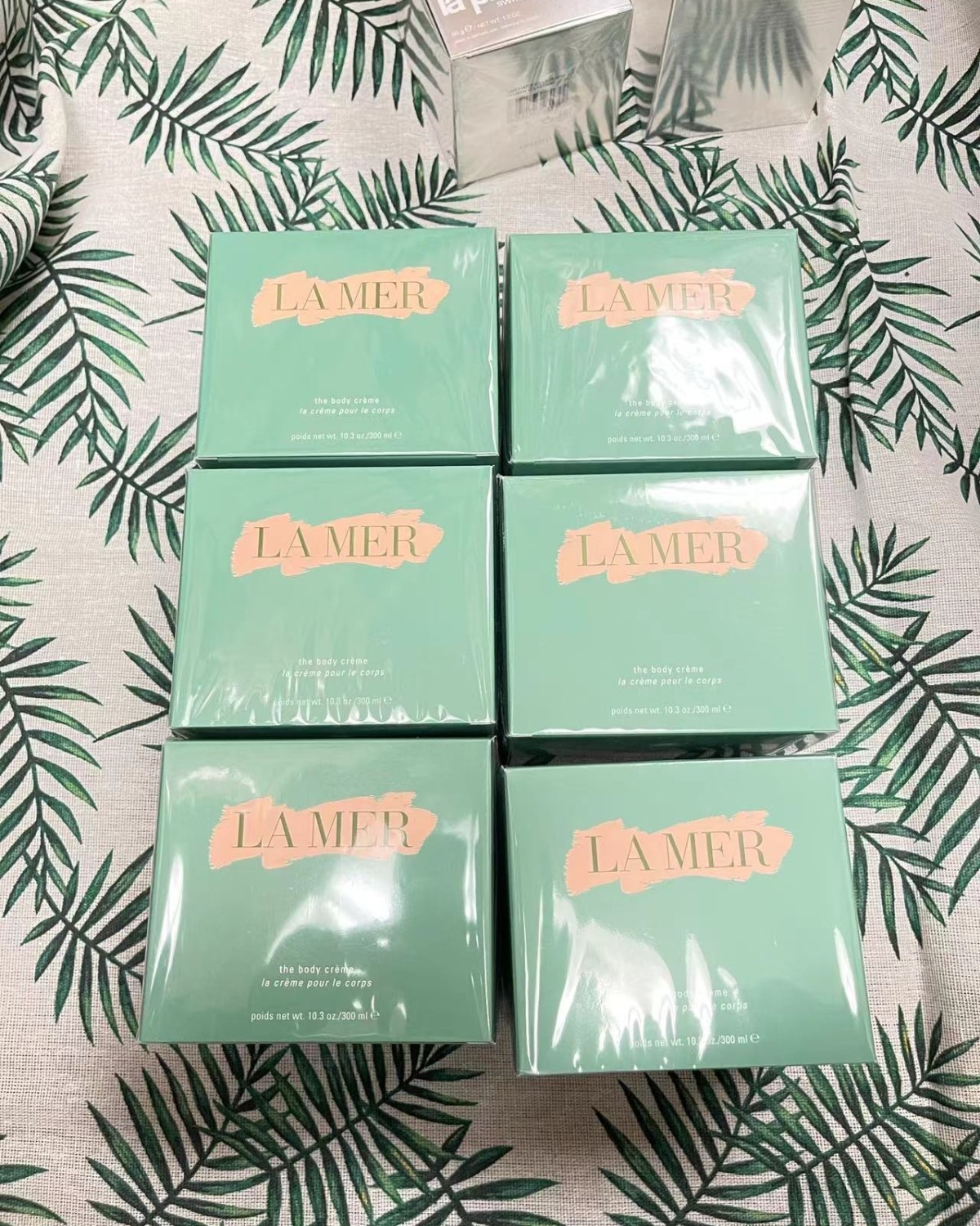 海蓝之谜身体乳太好用啦！除了贵，没有任何缺点😂  据说，含