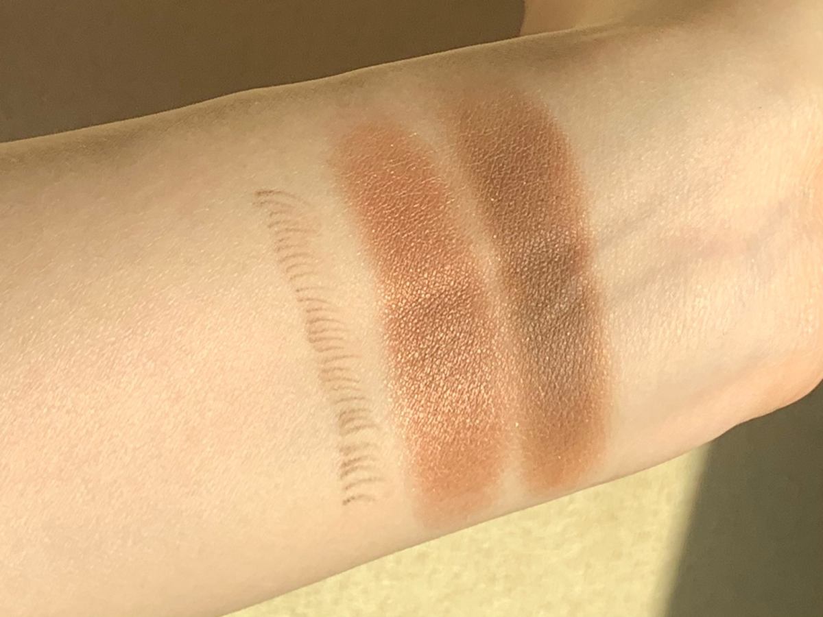 去年工作稳定下来，通勤妆就画得很多 双色眼影是我工作日的不需