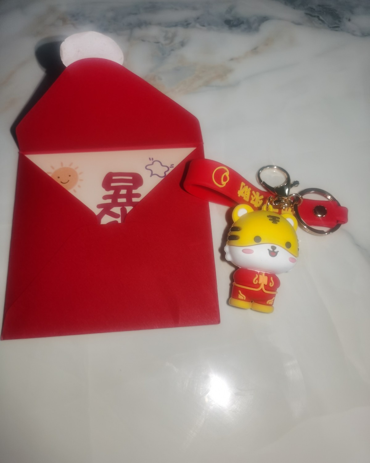 前几天就收到了的，但是一直没去单位就没取出来， 还是昨天晚上
