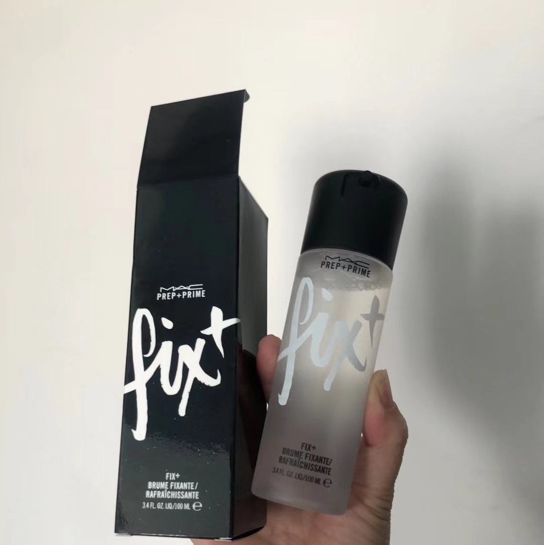 ♥️MAC保湿定妆喷雾很不错，计划用运通卡买它  🌀🌀m
