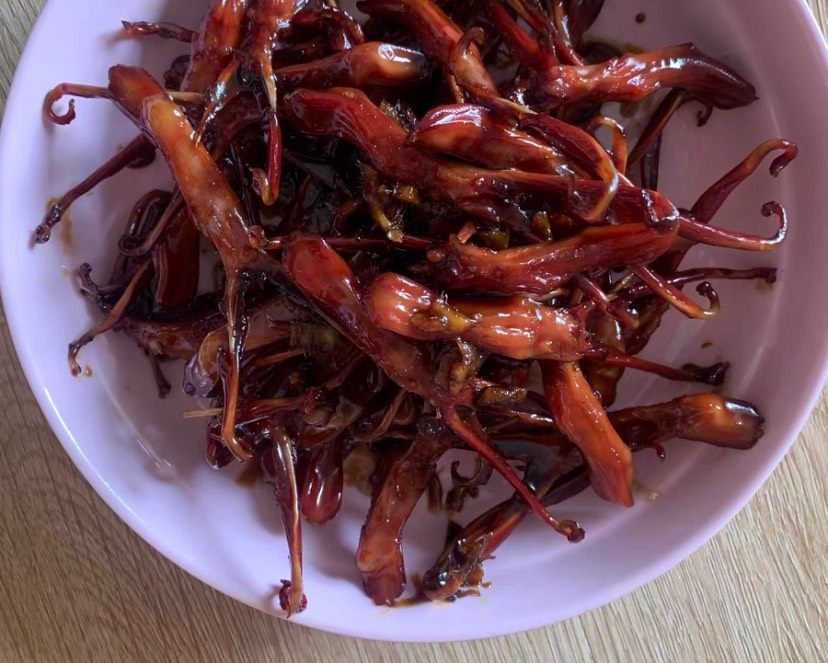 🥢从小在温州长大的我每一年过年必须准备鸭舌！  🍽作为一