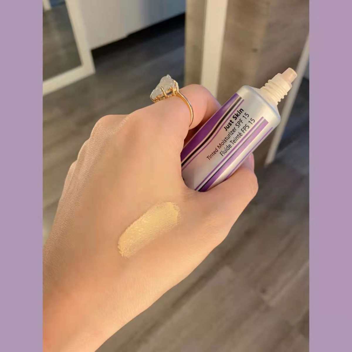 💜香缇卡隔离据说是伪素颜中最能打的底妆，之前大家反馈普遍说