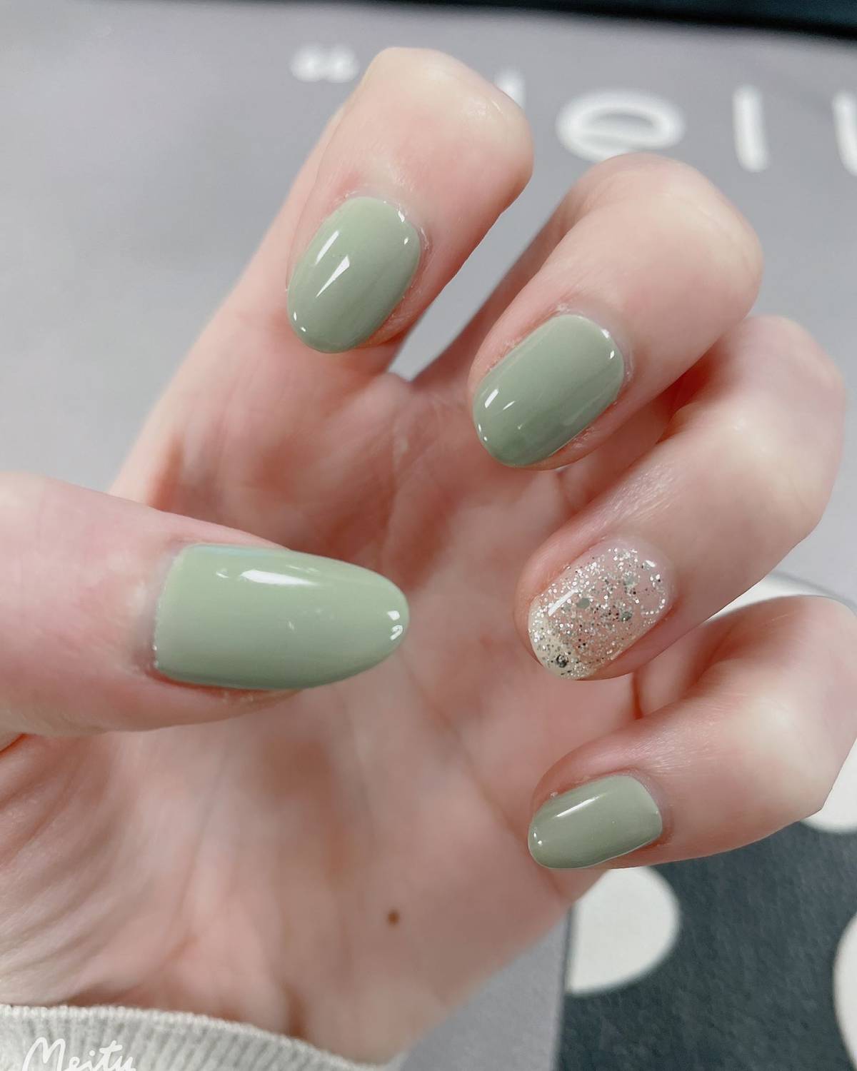 新年新气象，绿绿火火绿绿，新年美甲来了  🎀老早就想给自己