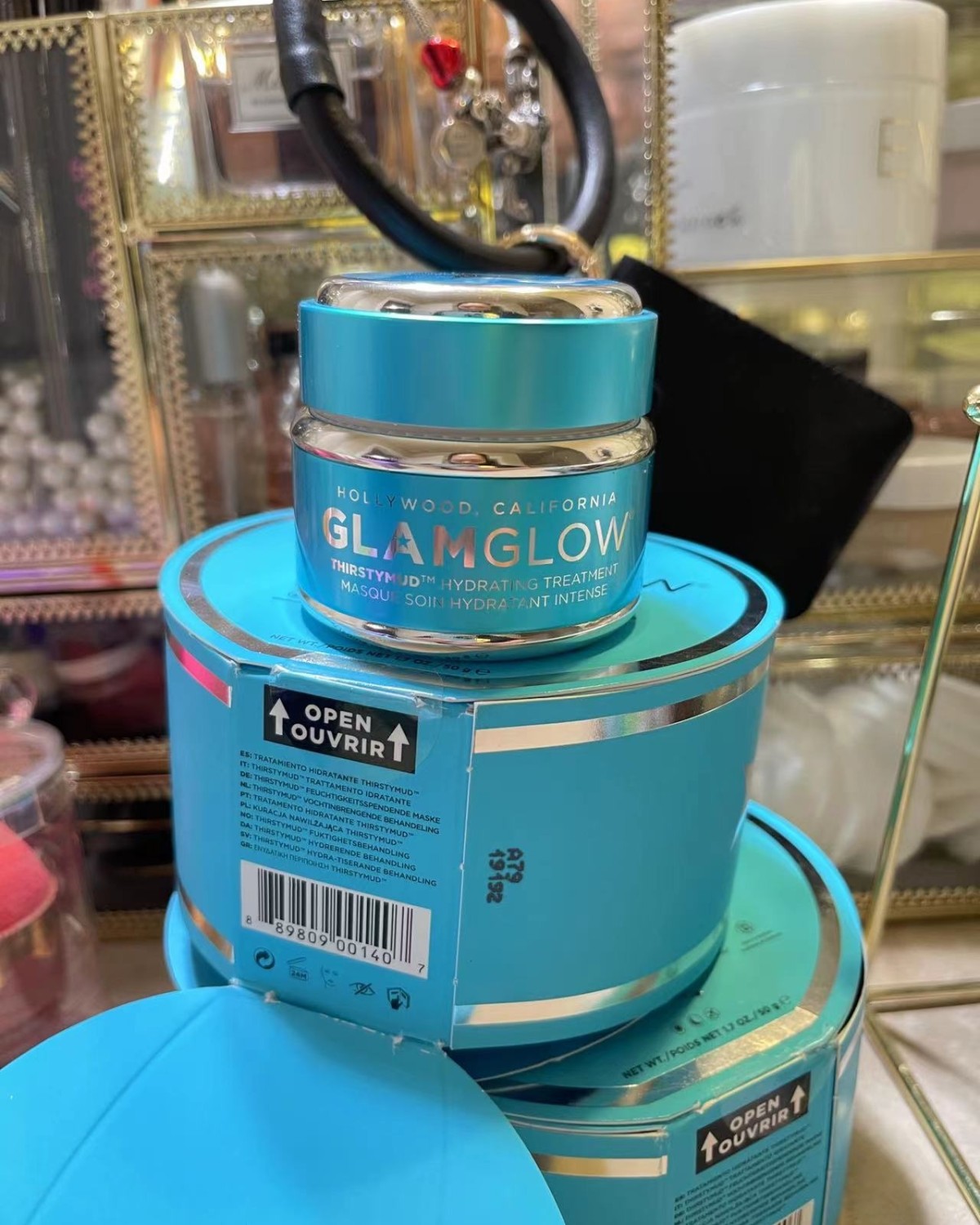 glamglow 蓝罐补水面膜 ，效果没得说，必推，真的太好