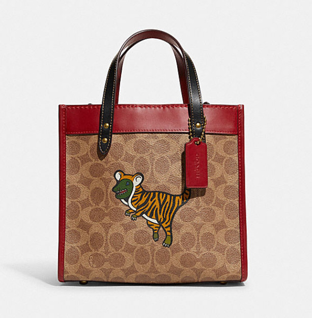 看到小编上线了2022新年限定大赏的活动，忍不住想到前几天才