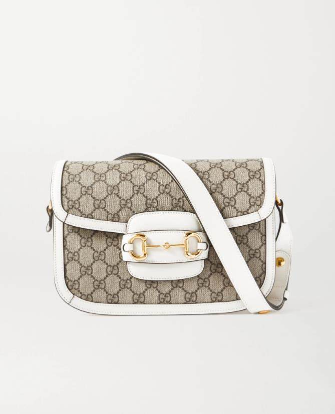 Gucci的马鞍包一直是很经典的设计，最常见的是斜挎包 NE