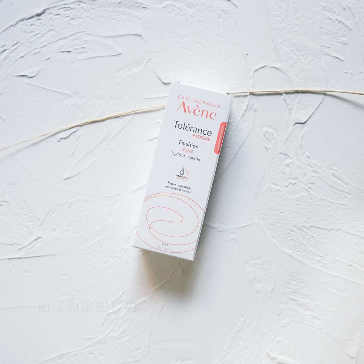 雅漾是法国妆品牌，我记得我的朋友就是属于干敏肌肤，经常就是购