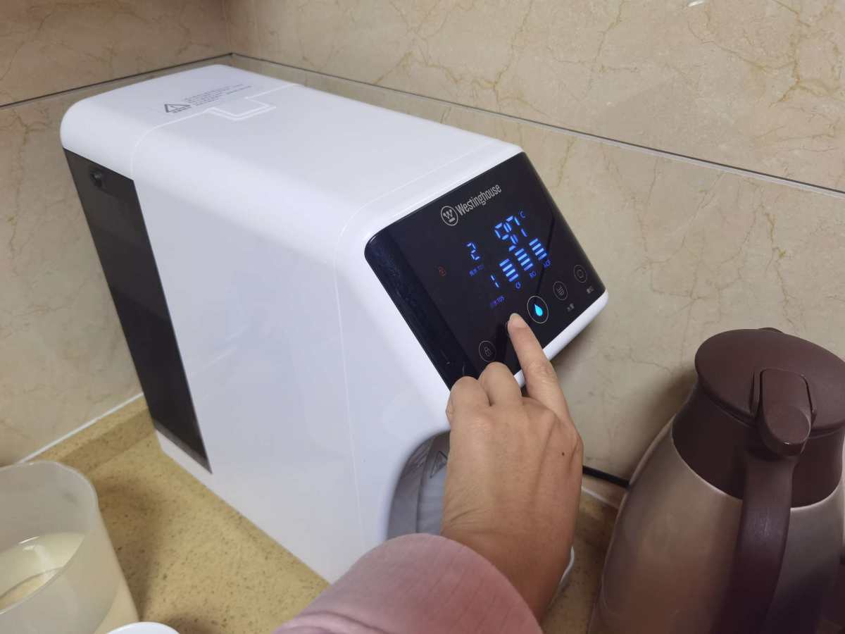 👍👍年前在山姆买的这款即热型净水器（加热净水二合一），可