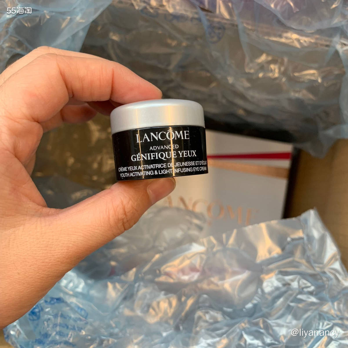 ✨新收到的包裹，来自 artishopping，其中包括一个
