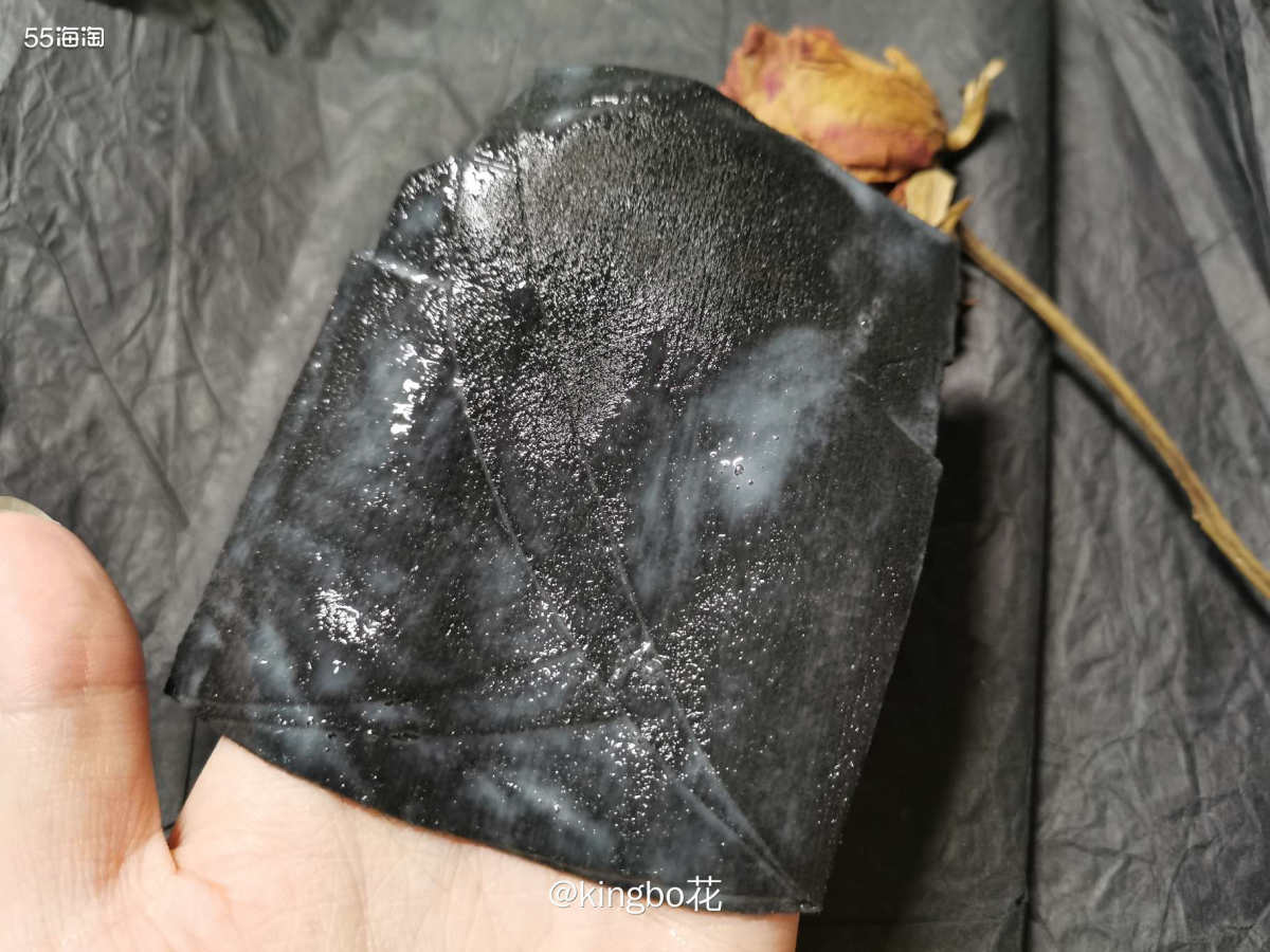 🔴理肤泉水杨酸黑膜，一敷去油，清爽补水，油痘肌友好！  �