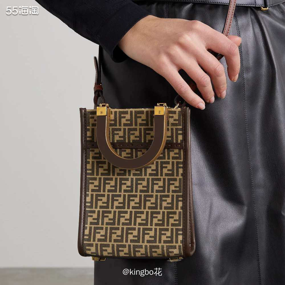 🔴FENDI Sunshine迷你手提包，经典的logo自