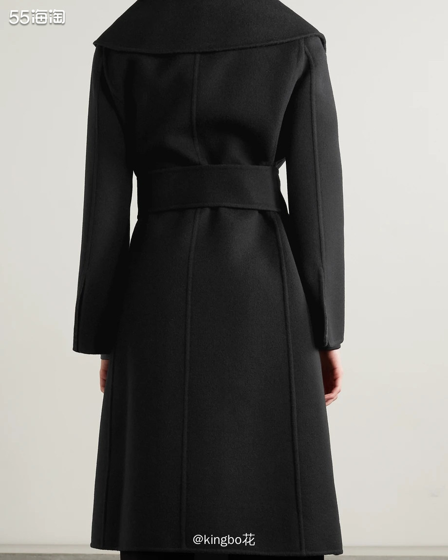 🔴FENDI 真丝混纺大衣，配有双面流苏的腰带，显又时尚 