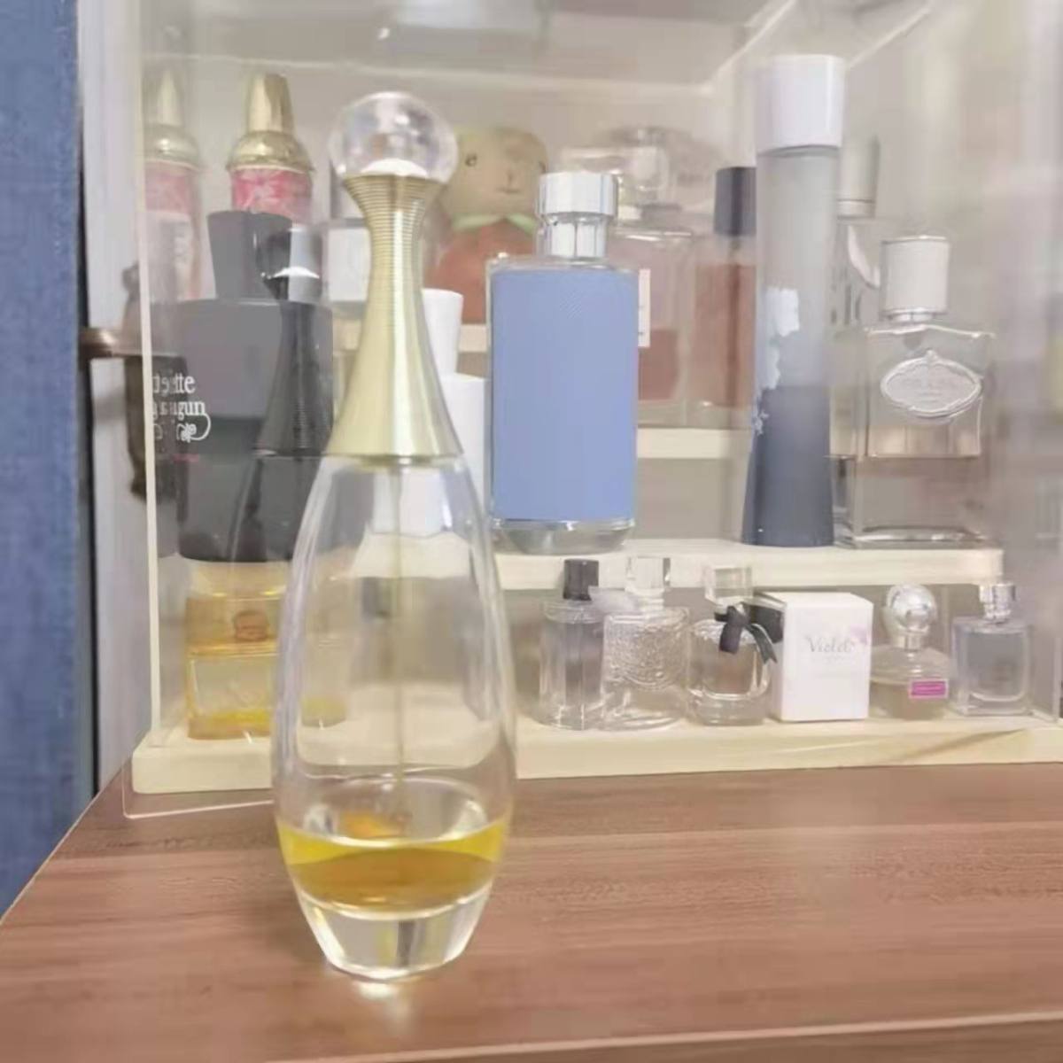 迪奥真我香水总共有五种，都有自己的特色 分别有迪奥真我女性香