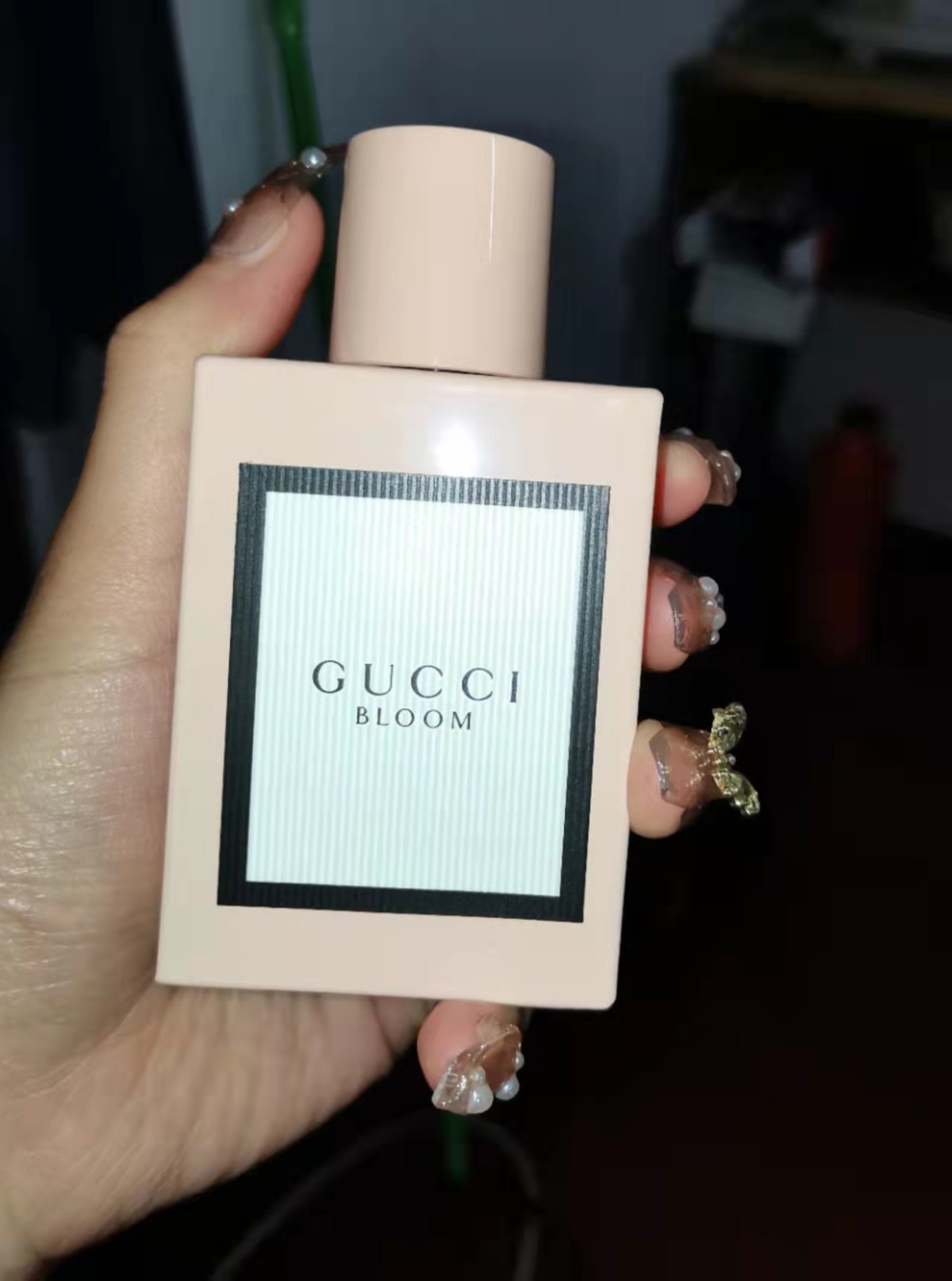 ❤️人间最美好的东西是什么，是香水！换一瓶换个心情，瓶子好看