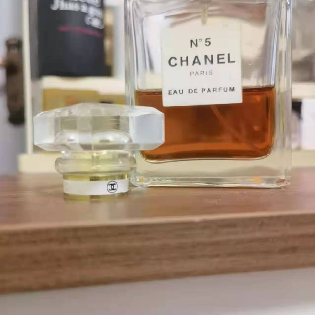 和妈妈之间有千千万万的故事 一言不合就吵架 我人生中第一瓶香