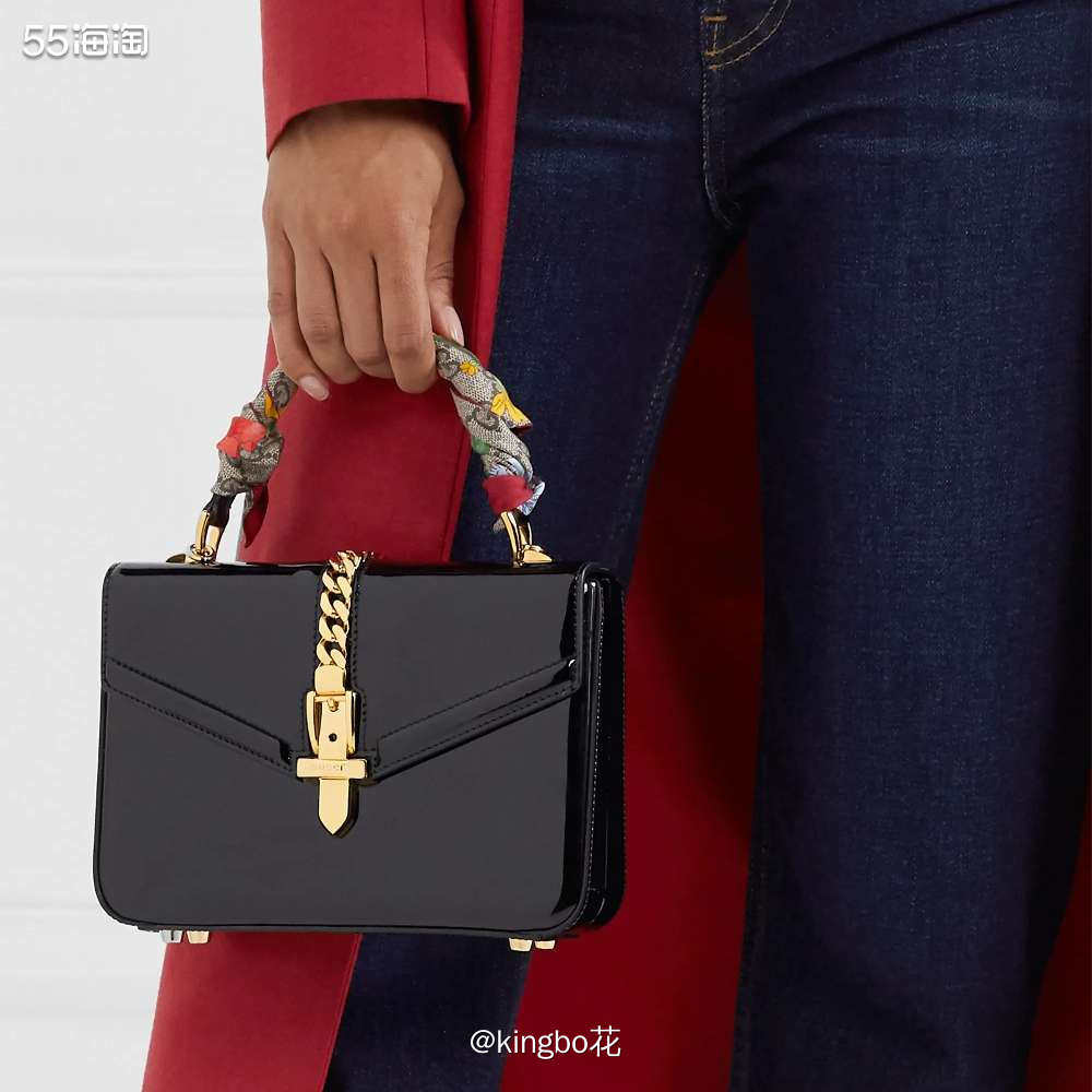 🔴GUCCI  印花真丝斜纹布围巾，当做包包绑带也很好看啊