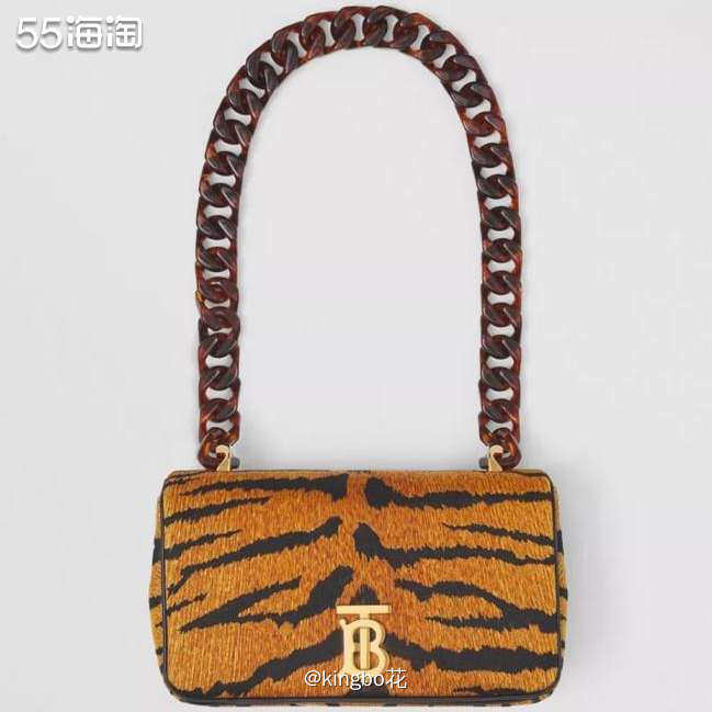 🔴虎纹包包、老虎图案服饰，Burberry今年的虎年限定，