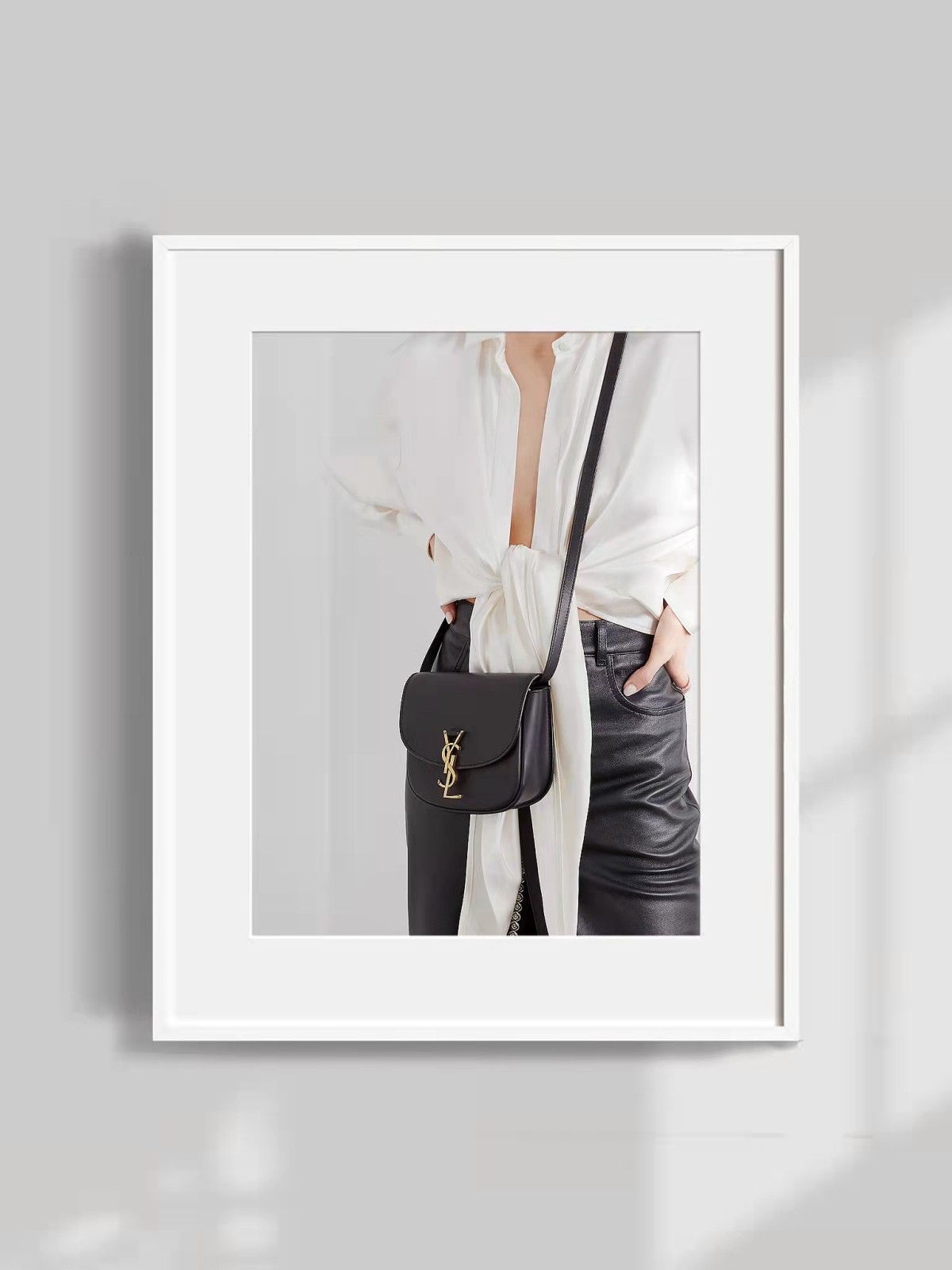 SAINT LAURENT Kaia 皮革小号单肩包  HK