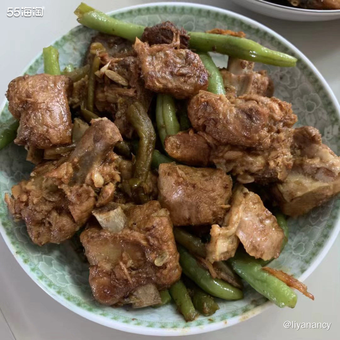 ✨提到东北菜，大家都知道猪肉炖粉条，小鸡炖蘑菇，东北算是很喜