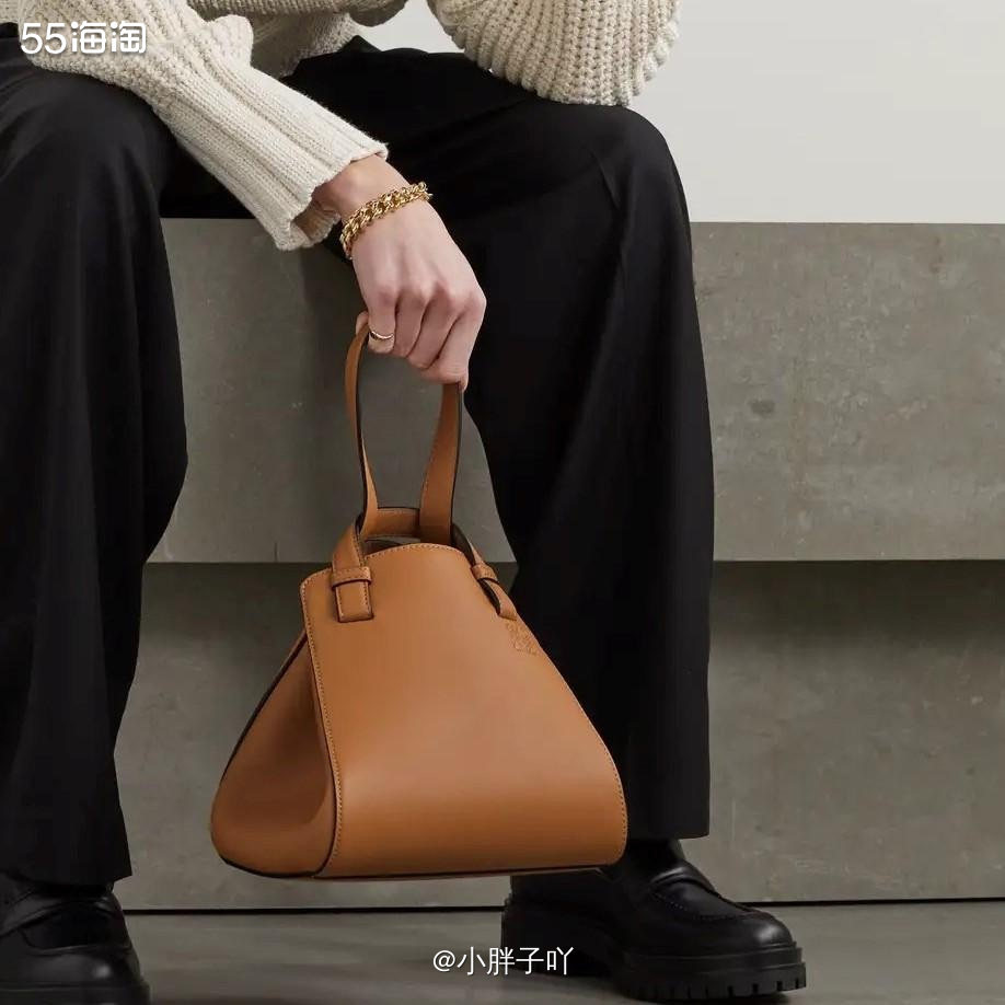 🔹种草产品： LOEWE Hammock Nugget 皮