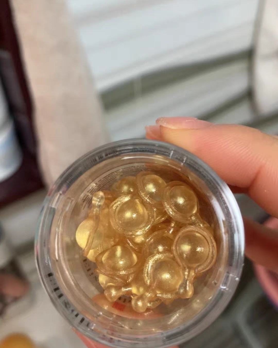 ✅雅顿家各种胶囊是出了名的好用，粉胶、金胶、银胶等，不过这几