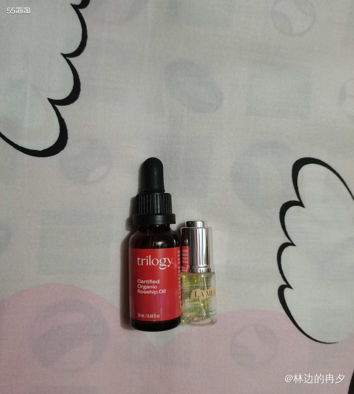 冬季和初春乍暖还寒之际，是最为寒冷干燥的季节。 单用精华液和