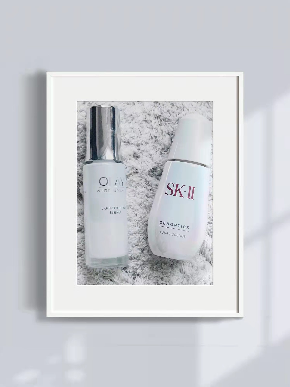 sk2小灯泡和olay的小白瓶都是非常出色的产品， olay