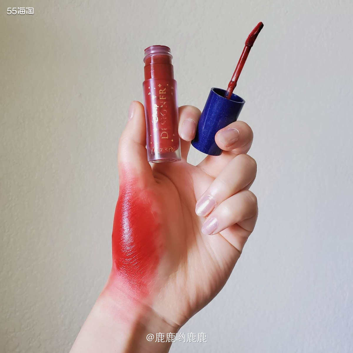 💄 不能说毫无关系，只能说一模一样！真的是一模一样啊，这个