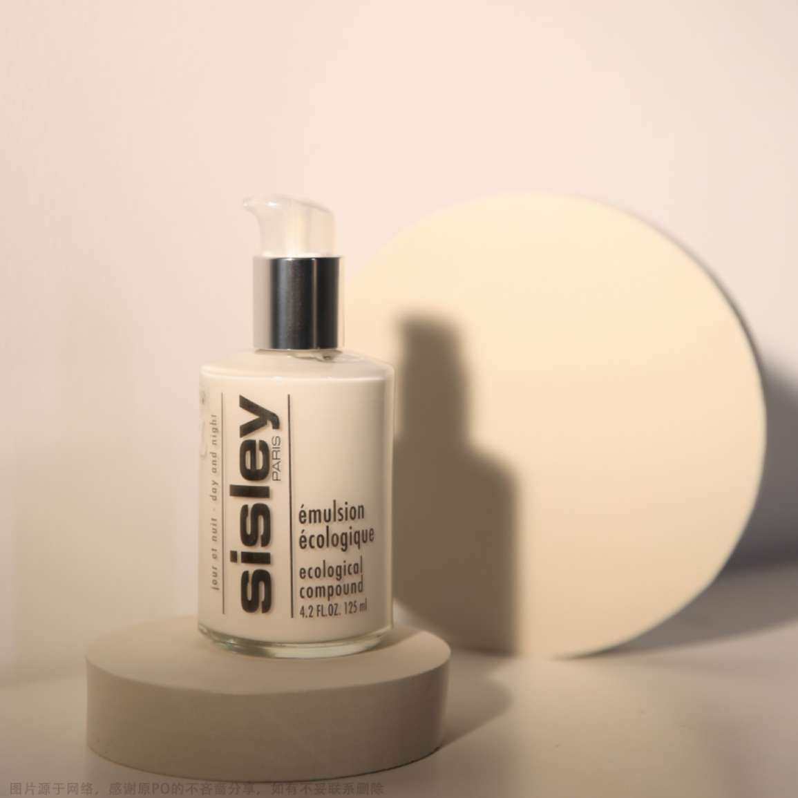 Sisley家的全能乳液是它家的王牌单品，修护舒缓一把手，那
