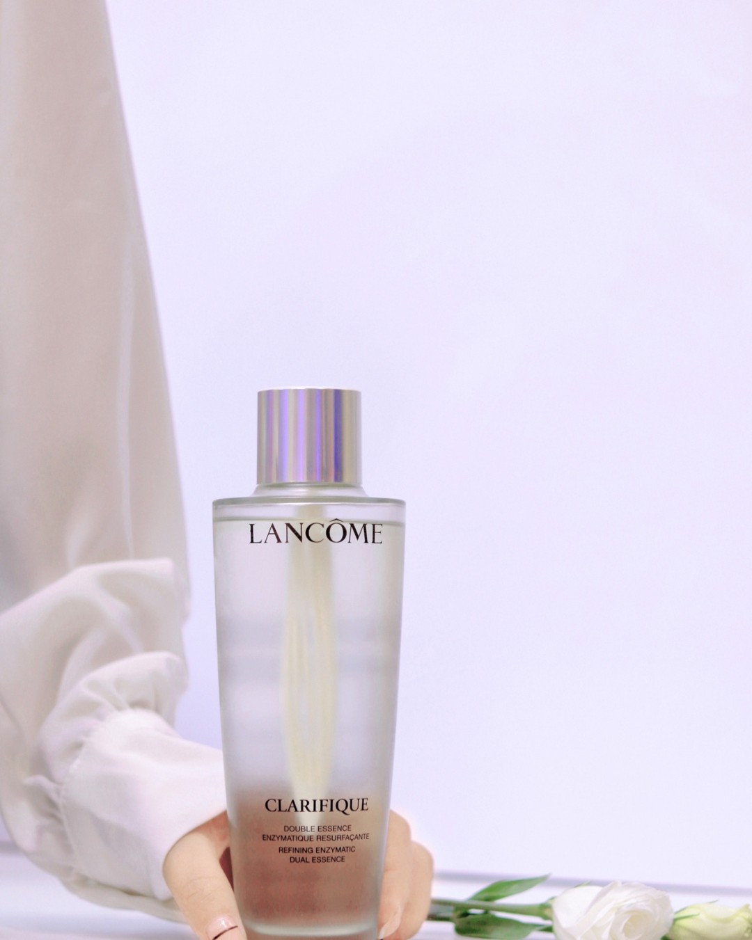 被吹爆了的抛光神器极光水，我也入手了一支。由于Lancome